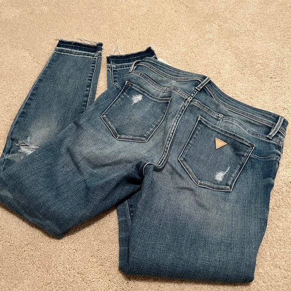 Guess jeans - Picture 3 of 10